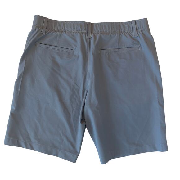 Under Armour Dark Gray Golf Shorts Mens Size 36 - Picture 3 of 4